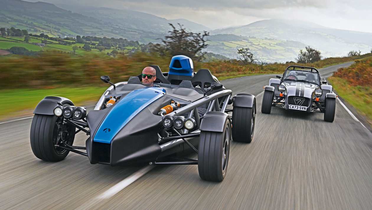 Ariel Atom vs Caterham Seven twin-test - pictures | Auto Express